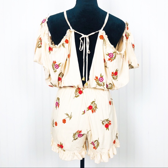 Lovers + Friends Cold-Shoulder Ruffle-Trim Romper - Picture 5 of 8